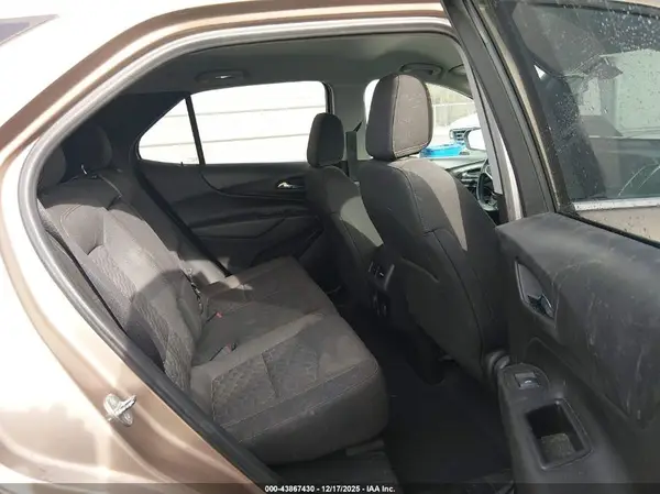 2GNAXKEV7K6256685 2019 CHEVROLET EQUINOX - Image 8