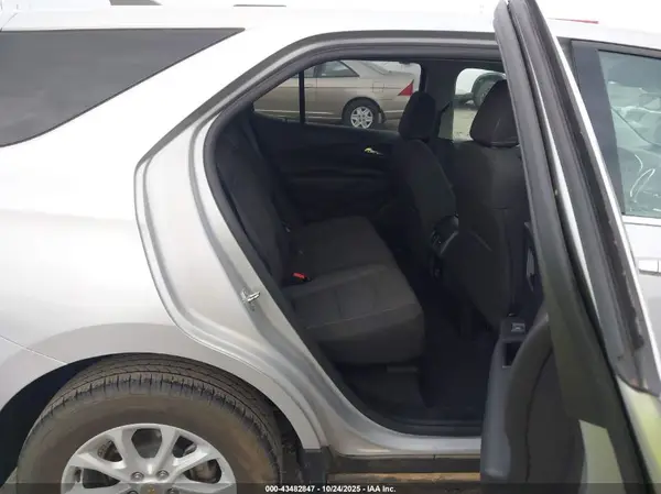 2GNAXKEV7K6294353 2019 CHEVROLET EQUINOX - Image 8