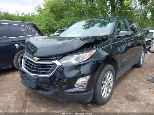 2GNAXKEV7M6101282 2021 CHEVROLET EQUINOX - Image 2