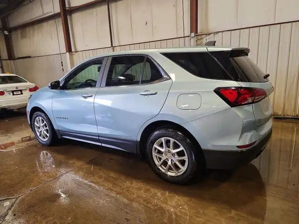 2GNAXKEV7N6140570 2022 CHEVROLET EQUINOX - Image 2