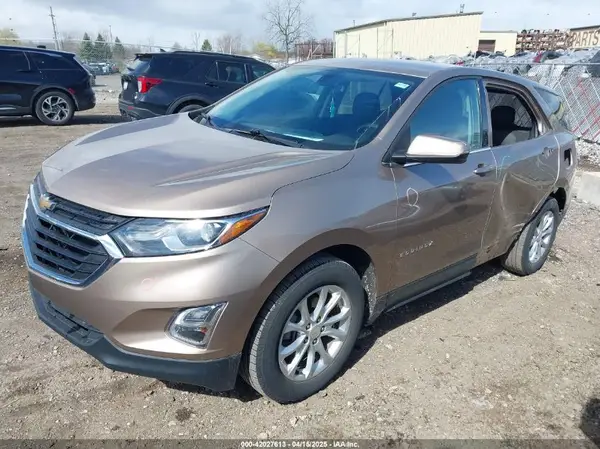 2GNAXKEV8K6102700 2019 CHEVROLET EQUINOX - Image 2