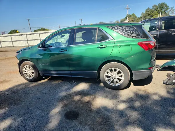 2GNAXKEV8K6106360 2019 CHEVROLET EQUINOX - Image 2