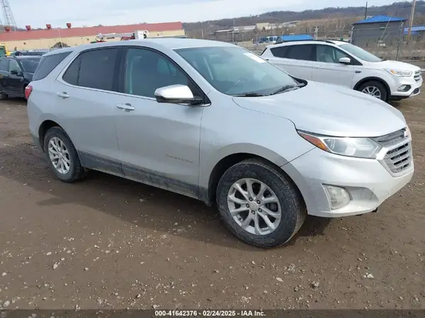 2GNAXKEV8K6110828 2019 CHEVROLET EQUINOX - Image 1