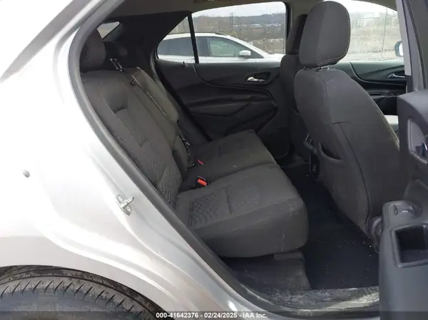 2GNAXKEV8K6110828 2019 CHEVROLET EQUINOX - Image 8