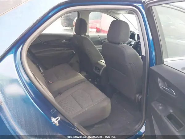 2GNAXKEV8K6111378 2019 CHEVROLET EQUINOX - Image 8