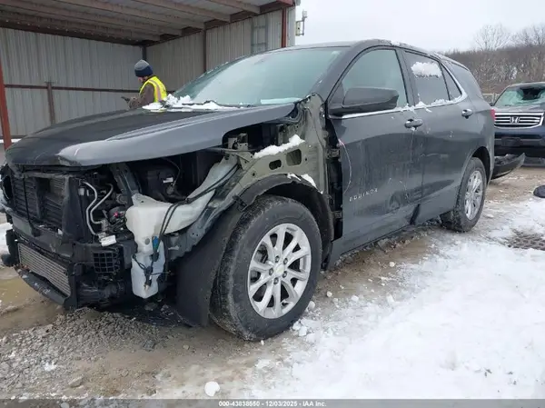 2GNAXKEV8K6164128 2019 CHEVROLET EQUINOX - Image 2