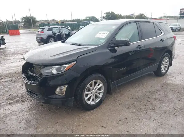 2GNAXKEV8K6195072 2019 CHEVROLET EQUINOX - Image 2