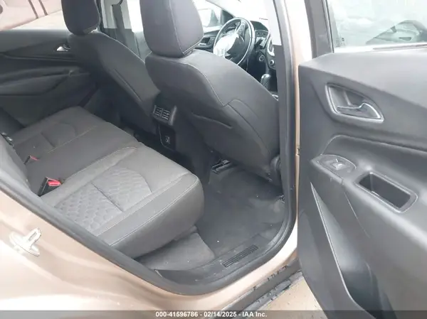 2GNAXKEV8K6230399 2019 CHEVROLET EQUINOX - Image 8