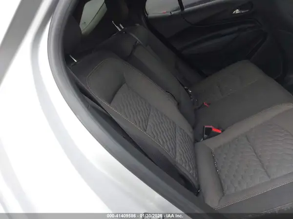 2GNAXKEV8K6269879 2019 CHEVROLET EQUINOX - Image 8