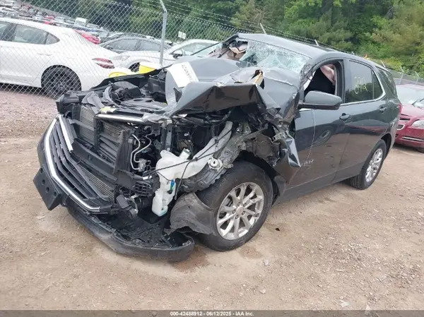 2GNAXKEV8L6169072 2020 CHEVROLET EQUINOX - Image 2