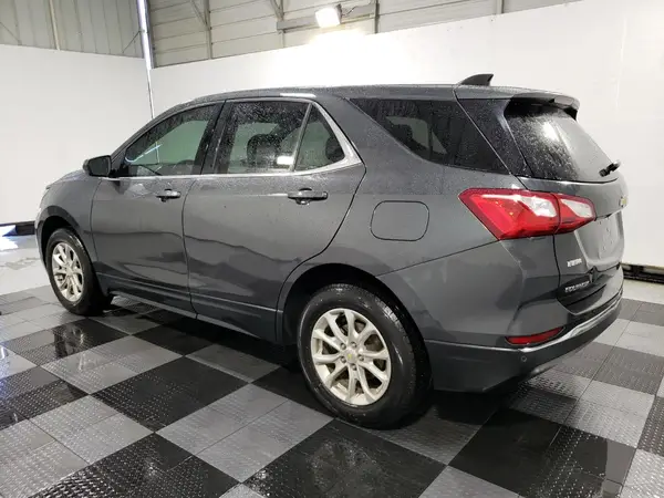 2GNAXKEV8L6265686 2020 CHEVROLET EQUINOX - Image 2