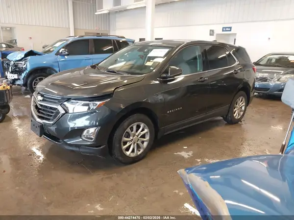 2GNAXKEV9K6174084 2019 CHEVROLET EQUINOX - Image 2