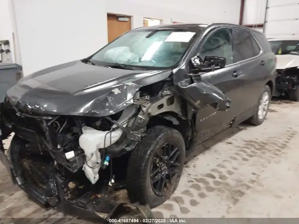 2GNAXKEV9K6186963 2019 CHEVROLET EQUINOX - Image 2