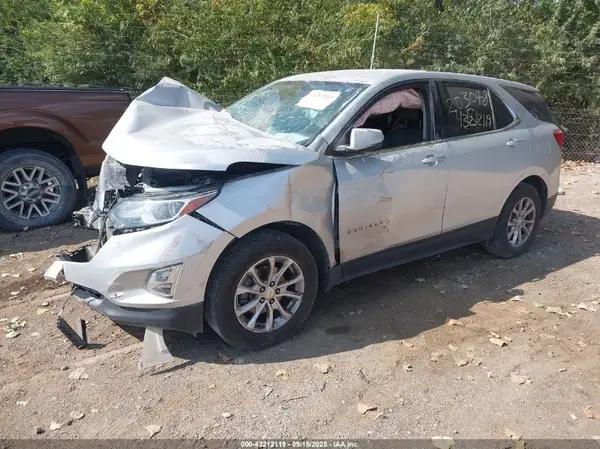 2GNAXKEV9K6203048 2019 CHEVROLET EQUINOX - Image 2