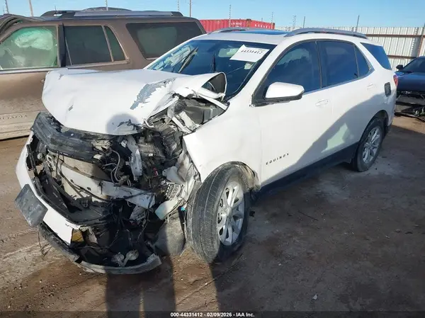 2GNAXKEV9K6216950 2019 CHEVROLET EQUINOX - Image 2
