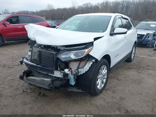 2GNAXKEV9K6245834 2019 CHEVROLET EQUINOX - Image 2