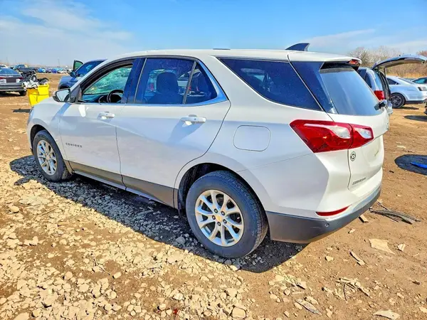 2GNAXKEV9K6249463 2019 CHEVROLET EQUINOX - Image 2