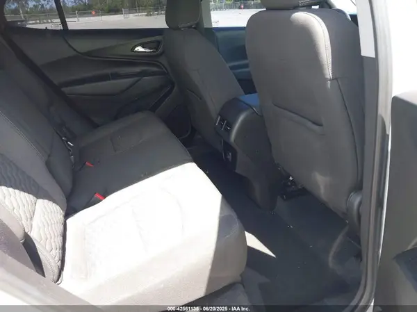 2GNAXKEV9K6252511 2019 CHEVROLET EQUINOX - Image 8