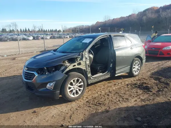 2GNAXKEV9K6261869 2019 CHEVROLET EQUINOX - Image 2