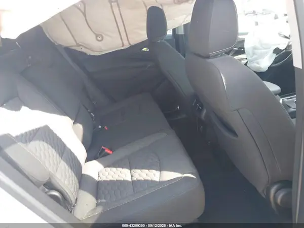 2GNAXKEV9K6271205 2019 CHEVROLET EQUINOX - Image 8