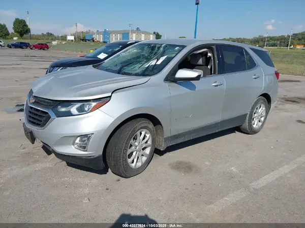 2GNAXKEV9K6303277 2019 CHEVROLET EQUINOX - Image 2