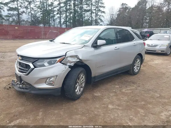 2GNAXKEV9L6108460 2020 CHEVROLET EQUINOX - Image 2