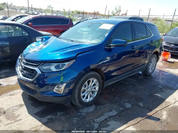 2GNAXKEV9L6118339 2020 CHEVROLET EQUINOX - Image 2