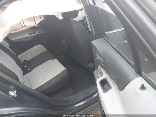 2GNAXKEV9L6261906 2020 CHEVROLET EQUINOX - Image 8