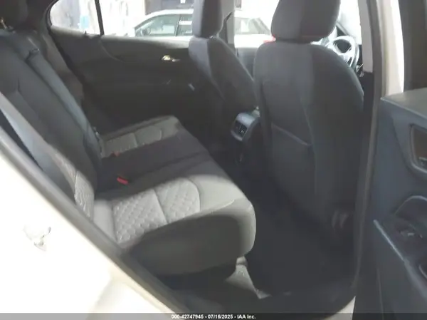 2GNAXKEVXK6123368 2019 CHEVROLET EQUINOX - Image 8