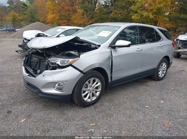2GNAXKEVXK6124021 2019 CHEVROLET EQUINOX - Image 2