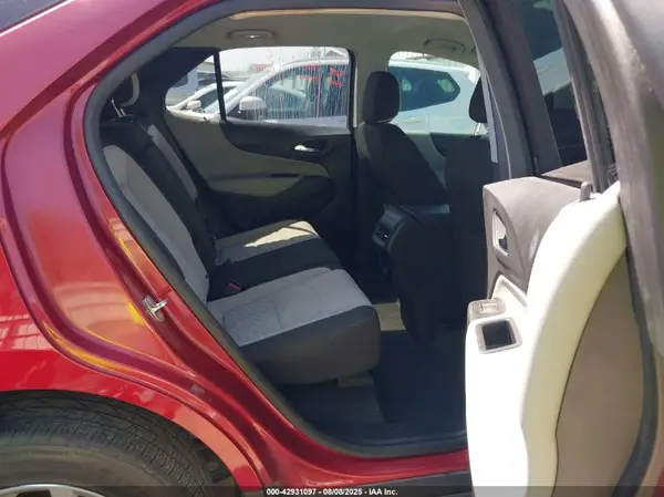 2GNAXKEVXK6178256 2019 CHEVROLET EQUINOX - Image 8