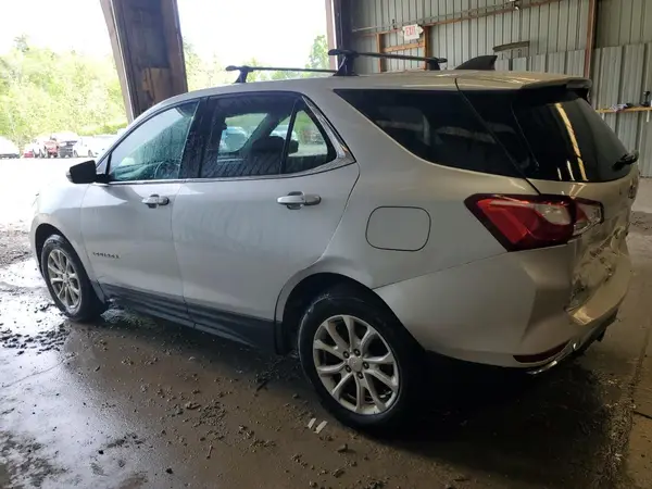 2GNAXKEVXK6204063 2019 CHEVROLET EQUINOX - Image 2