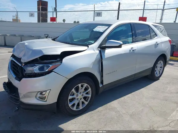 2GNAXKEVXK6257426 2019 CHEVROLET EQUINOX - Image 2