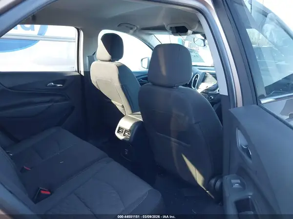 2GNAXKEVXK6304115 2019 CHEVROLET EQUINOX - Image 8