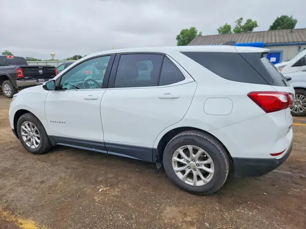 2GNAXKEVXL6233824 2020 CHEVROLET EQUINOX - Image 2