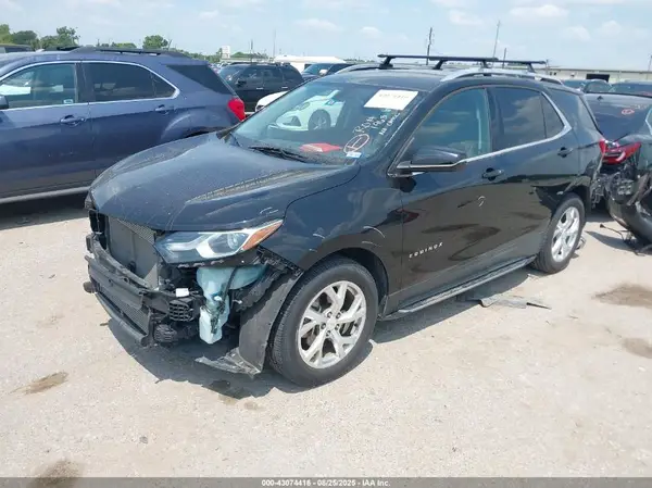 2GNAXKEX1J6280139 2018 CHEVROLET EQUINOX - Image 2