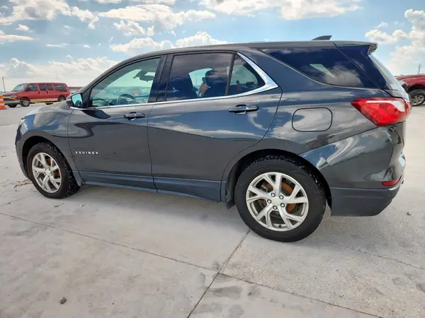 2GNAXKEX2J6169017 2018 CHEVROLET EQUINOX - Image 2