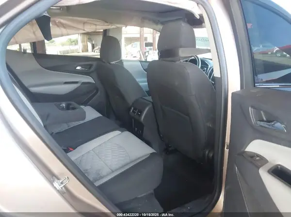 2GNAXKEX3J6155580 2018 CHEVROLET EQUINOX - Image 8