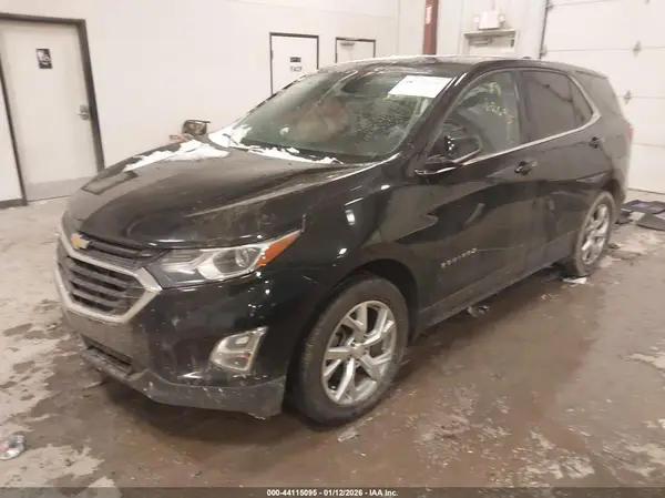 2GNAXKEX3J6157040 2018 CHEVROLET EQUINOX - Image 2