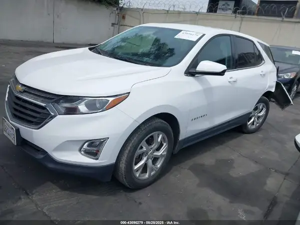 2GNAXKEX3J6214983 2018 CHEVROLET EQUINOX - Image 2