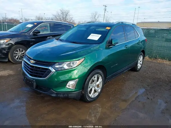 2GNAXKEX3J6228995 2018 CHEVROLET EQUINOX - Image 2