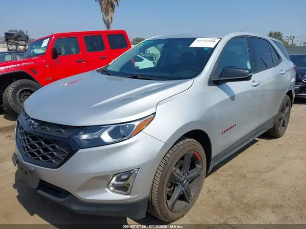2GNAXKEX3J6263858 2018 CHEVROLET EQUINOX - Image 2