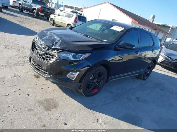 2GNAXKEX4J6267921 2018 CHEVROLET EQUINOX - Image 2