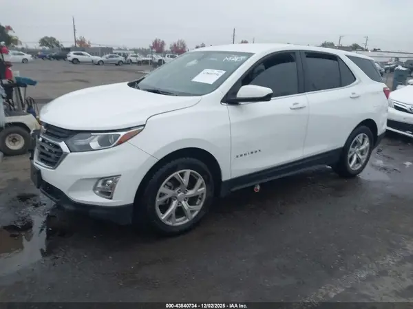 2GNAXKEX5J6236676 2018 CHEVROLET EQUINOX - Image 2
