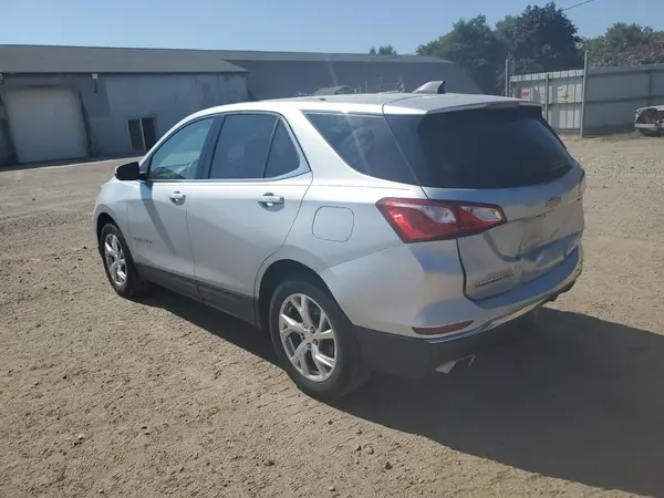 2GNAXKEX6J6145271 2018 CHEVROLET EQUINOX - Image 2