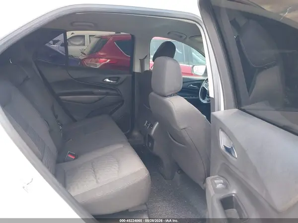 2GNAXKEX6J6246214 2018 CHEVROLET EQUINOX - Image 8