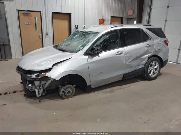 2GNAXKEX8J6269218 2018 CHEVROLET EQUINOX - Image 2
