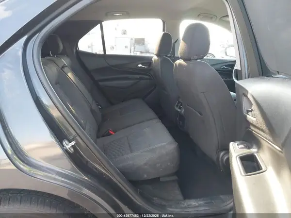 2GNAXKEXXJ6230839 2018 CHEVROLET EQUINOX - Image 8