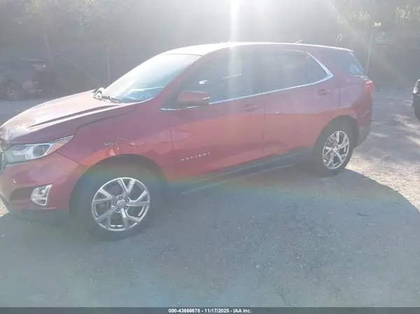 2GNAXKEXXJ6242943 2018 CHEVROLET EQUINOX - Image 2