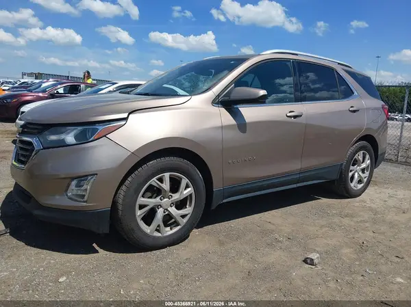 2GNAXLEX2K6130600 2019 CHEVROLET EQUINOX - Image 2
